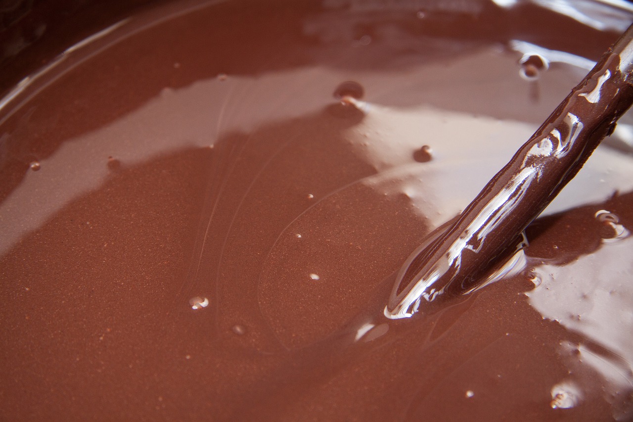 Najlepsza domowa czekolada zrobiona z oleju kokosowego